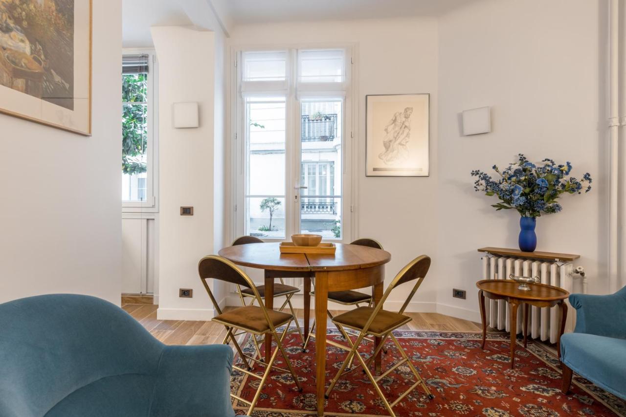 Veeve - Almond Blossom Paris Bagian luar foto
