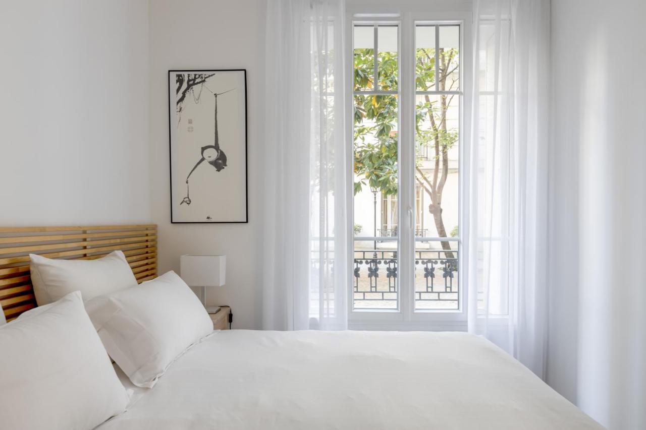 Veeve - Almond Blossom Paris Bagian luar foto